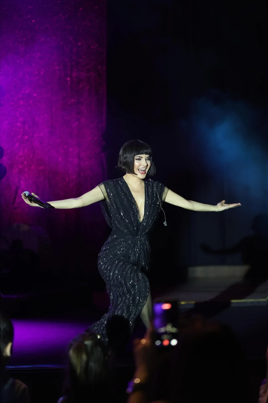 Göksel’den Işıltılı Konser