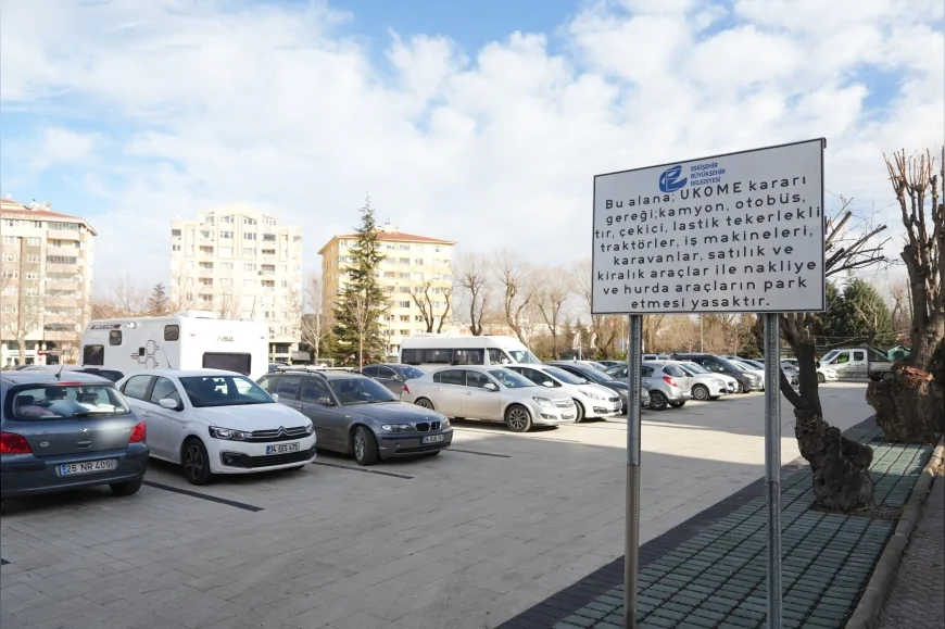 Eskişehir UKOME’den ücretsiz otoparklara yeni düzenleme uzun süreli ve uygunsuz parklar yasaklandı