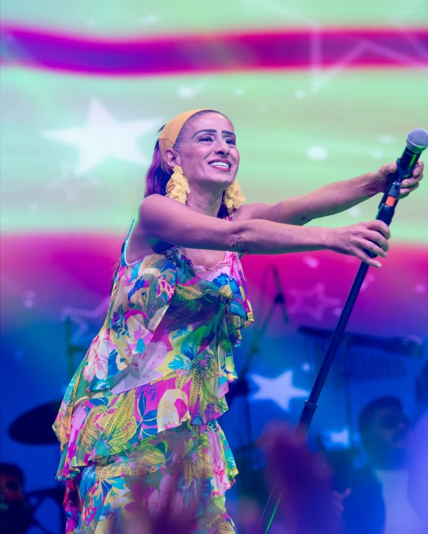 Şarkıcı Yıldız Tilbe Çocukluk Yıllarındaki Ağır Kazayı ve Sağ Kulağını Kaybettiğini “Gel Konuşalım” Programında İlk Kez Anlattı