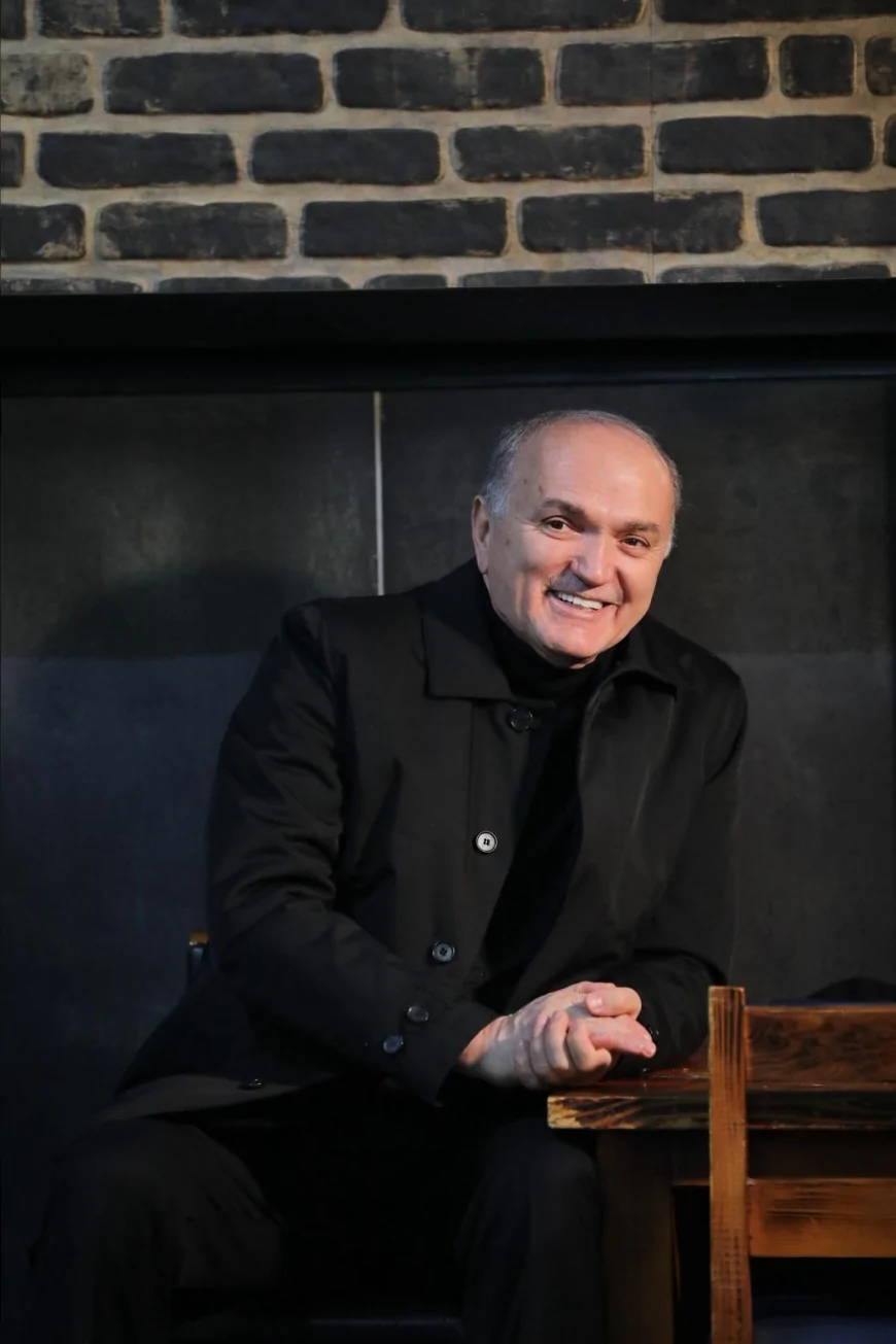 Düzce Belediye Başkanı Dr. Faruk Özlü: “Merdiven” Şiirini Seslendirdi 10. Şiir Klibi Yayınlandı