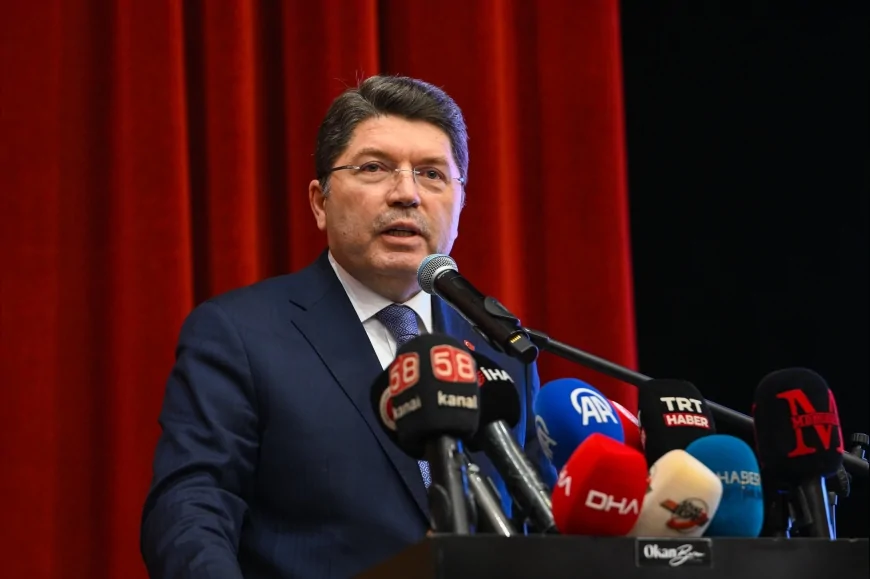 Adalet Bakanı Yılmaz Tunç: “Yeni anayasa darbecilerin değil milletin temsilcilerinin eseri olmalı”