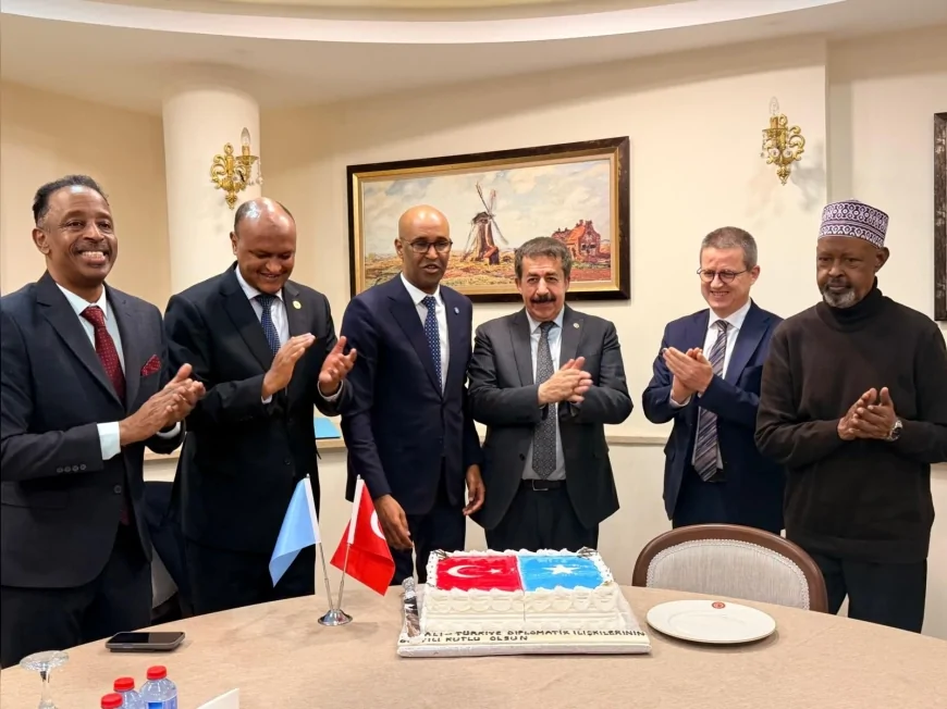 AK Parti Erzurum Milletvekili ve Dostluk Grubu Başkanı Abdurrahim Fırat: “Türkiye Somali’de petrol iddialarıyla değil stratejik ortaklıkla var”