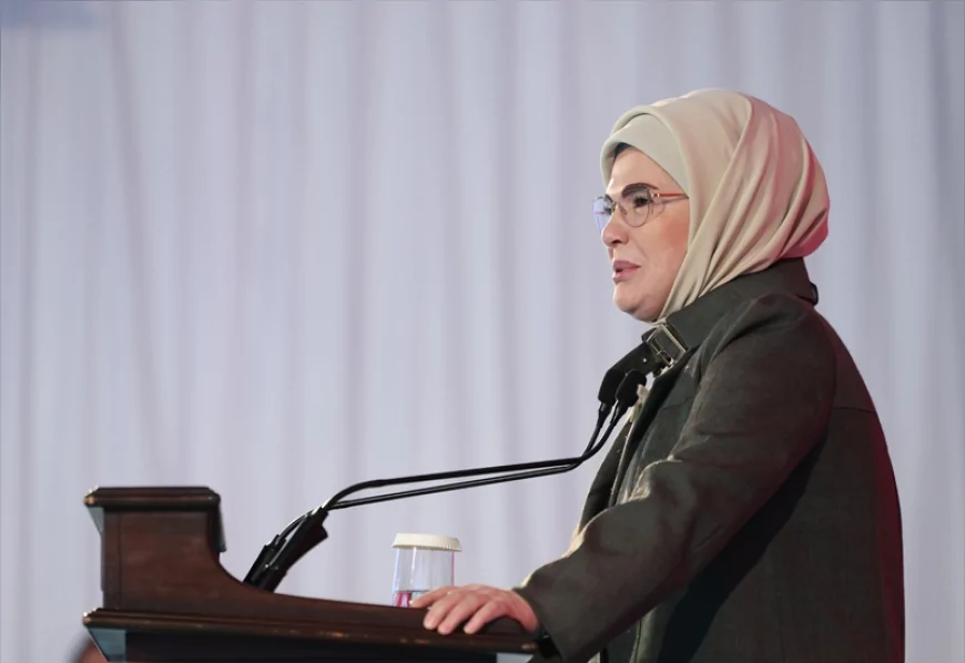 Emine Erdoğan: “Şeyh Zayed Çocuk Evleri Sitesi’nde büyüyen her çocuğumuzun sevgiyle kuşatılmış bir geleceğe yürümesini diliyorum”