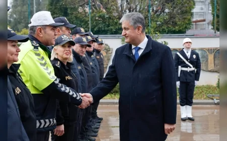 Adana Valisi Mustafa Yavuz İl Emniyet Müdürlüğü’nü Ziyaret Etti: “Huzurlu, Güvenli ve Mutlu Bir Adana İçin Kararlıyız”