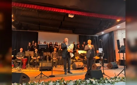 Yunusemre Belediyesi Türk Halk Müziği Korosu’ndan “Atatürküler” Dinletisi: Kurtuluş Mücadelesi Türkülerle Anlatıldı