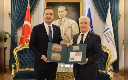 Bursa Büyükşehir Belediye Başkanı Mustafa Bozbey ile Balıkesir Büyükşehir Belediye Başkanı Ahmet Akın’dan sürdürülebilir şehircilik vurgusu