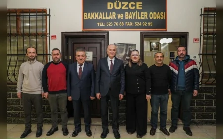 Düzce Belediye Başkanı Dr. Faruk Özlü Esnaf Odalarını Ziyaret Etti: “Esnaf Odalarımız En Yakın İşbirliği Kurumlarımızdır”