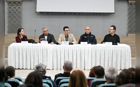 Bornova’da 6 Şubat depremleri bilimsel verilerle ele alındı: “Afet öncesine odaklanmalıyız”