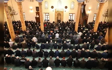 Çorum Ulu Camii’nde 6 Şubat Depremleri Anması: Vali Ali Çalgan Dualara Eşlik Etti