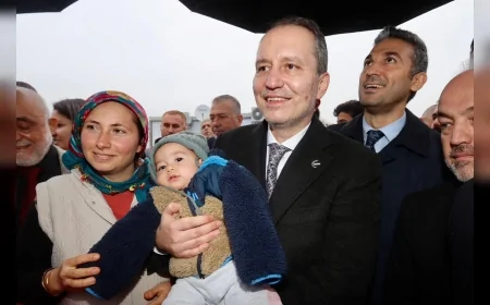 Yeniden Refah Partisi Genel Başkanı Fatih Erbakan Hatay’da: “Depremzedelerin Taleplerini Meclis Kürsüsünden Haykıracağız”