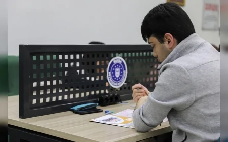 Bursa Büyükşehir Belediye Başkanı Mustafa Bozbey: “Gençlerin üniversite yolculuğunda yanlarında olmaya devam ediyoruz”