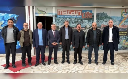 DEVA Partisi Genel Başkan Yardımcısı Mehmet Emin Ekmen: “Nusaybin Sınır Kapısı sadece ticaret için değil, akrabaların buluşması için de önemli”