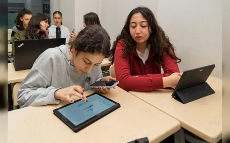 İzmir Büyükşehir Belediyesi’nden öğrencilere yapay zekâ destekli matematik hamlesi genişletildi