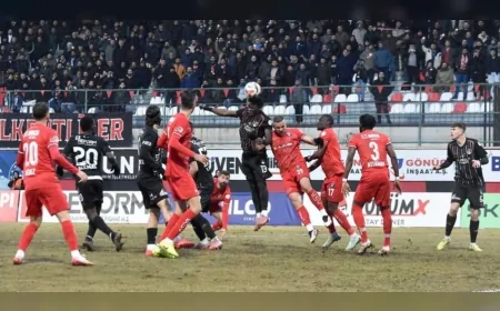 Van Atatürk Stadı’nda kritik kayıp Arca Çorum FK öne geçtiği maçta Vanspor’a 3-1 yenildi