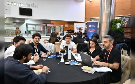 Antalya Büyükşehir Belediyesi Ev Sahipliğinde Yerel Gençlik Forumu Düzenlendi Gençler Taleplerini Doğrudan Paylaştı