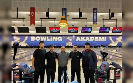 Çorum Gümüş Madalya Kazandı: Cumhuriyet Anadolu Lisesi Bowling’de Türkiye İkincisi Oldu