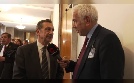 TEPEBAŞI BELEDİYE BAŞKANI AHMET ATAÇ: “BU TARTIŞMA DÜRÜST YÖNETİLENLERLE YÖNETİLMEYENLER ARASINDADIR”