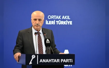 Anahtar Parti Sözcüsü Fuat Geçen: “Anahtar Parti iktidara taliptir, tek başına taliptir”