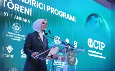 Aile ve Sosyal Hizmetler Bakanı Mahinur Özdemir Göktaş: “Şubat ayı için 1 milyar 787 milyon lira SED ödemesini hesaplara yatırdık”