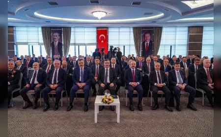 Çorum Valisi Ali Çalgan, İçişleri Bakanı Mustafa Çiftçi ile Gölbaşı’ndaki Valiler Buluşması’na Katıldı