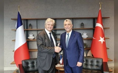 Fransa Dış Ticaret Bakanı Nicolas Forissier İstanbul’da: “Türkiye ile Ekonomik İşbirliğini Daha da Derinleştireceğiz”