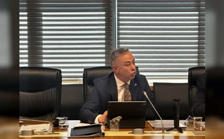 CHP Çorum Milletvekili Mehmet Tahtasız: “MHRS’ye Girmek de Randevu Almak da Zor, Vatandaş Saatlerce 182’de Bekliyor”