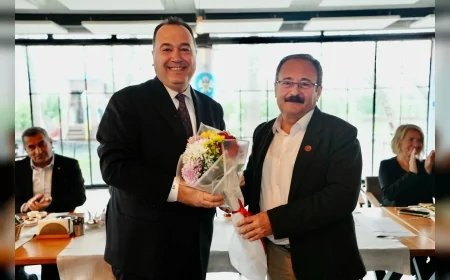 Manisa Büyükşehir Belediye Başkanı Besim Dutlulu: “Manisa’mızın Tüm İlçeleri Hak Ettiği Hizmetleri Alacak”