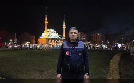 Kayseri Büyükşehir Belediyesi Ramazan’ı Işık ve Renk Şöleniyle Karşıladı