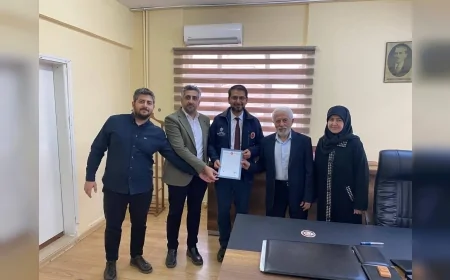 Hitit Üniversitesi Erol Olçok Hastanesi Başhekimi Muhammed Gömeç’in Annesi Nuran Gömeç 11 Dönüm Arsayı Türkiye Diyanet Vakfı’na Bağışladı