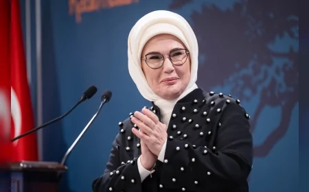 Cumhurbaşkanı Recep Tayyip Erdoğan’ın eşi Emine Erdoğan: “Gerçeği görünür kılan her kare, yarınlara bırakılmış kıymetli bir hafızadır”