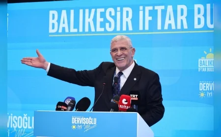 İYİ Parti Genel Başkanı Müsavat Dervişoğlu: “Geride bıraktığım 65 yılın en büyük mükâfatı, dava arkadaşlarımla o fotoğrafta yer almamaktır”