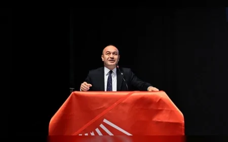 Cumhuriyet Halk Partisi Genel Başkan Yardımcısı Özgür Karabat: “Yoksulluk riskinde Avrupa’nın 11,7 puan üzerindeyiz”