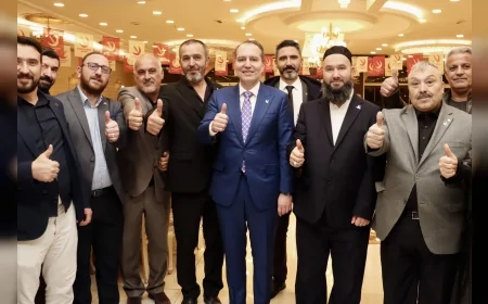 Yeniden Refah Partisi Genel Başkanı Dr. Fatih Erbakan: “Cumhuriyet tarihinde millet bankalara bu derece borçlu hale gelmedi”