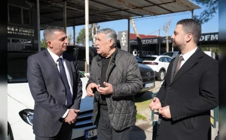 Şehzadeler Belediye Başkanı Hakan Şimşek: “Esnafımız Kentimizin Ekonomik ve Sosyal Hayatının Önemli Bir Parçası”