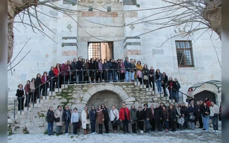 MANİSA BÜYÜKŞEHİR BELEDİYESİ’NDEN EFES SELÇUK’A KÜLTÜR KÖPRÜSÜ TARİH YOLCULUĞU DEVAM EDİYOR