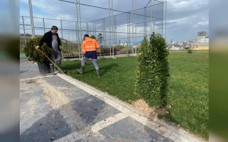 Bandırma Belediye Başkanı Dursun Mirza: “Kent Genelinde Hizmet Seferberliğini Sürdürüyoruz”
