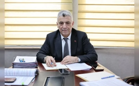 Ticaret Bakanı Prof. Dr. Ömer Bolat: “Türkiye-Suriye Gümrük ve Ticaret İş Birliğini Daha İleri Taşıyacağız”