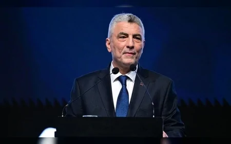 TİCARET BAKANI PROF. DR. ÖMER BOLAT: “TÜRKİYE–AZERBAYCAN–GÜRCİSTAN İŞ BİRLİĞİNİ 7. İŞ FORUMU İLE DAHA İLERİ TAŞIYORUZ”