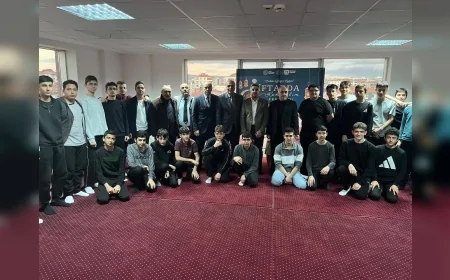 Hitit Üniversitesi Başhekimi Doç. Dr. Muhammed Gömeç Çorum’da Öğrencilerle İftarda Buluştu