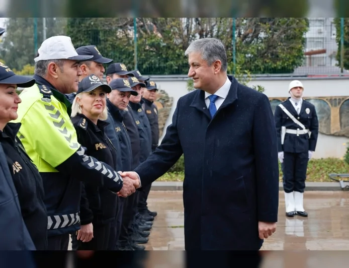 Adana Valisi Mustafa Yavuz İl Emniyet Müdürlüğü’nü Ziyaret Etti: “Huzurlu, Güvenli ve Mutlu Bir Adana İçin Kararlıyız”