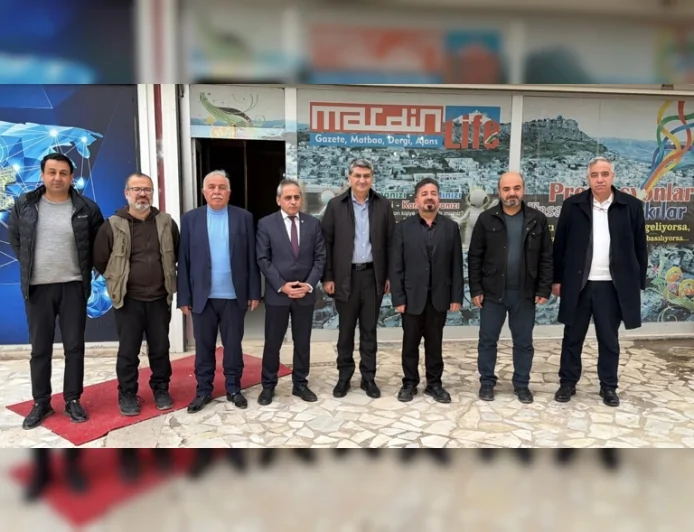 DEVA Partisi Genel Başkan Yardımcısı Mehmet Emin Ekmen: “Nusaybin Sınır Kapısı sadece ticaret için değil, akrabaların buluşması için de önemli”