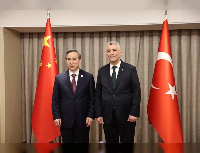 Ticaret Bakanı Ömer Bolat: “Çin ile daha fazla yatırım, ortak üretim ve dengeli ticaret hedefliyoruz”