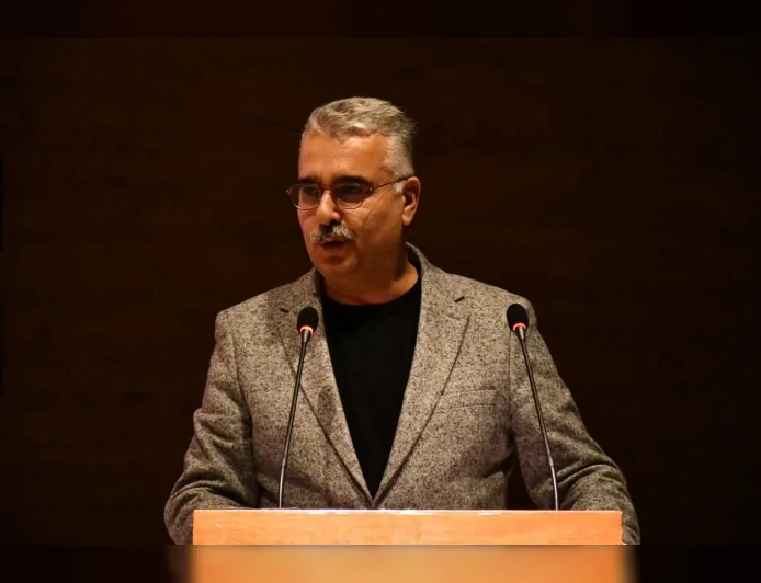 AK Parti Çorum Milletvekili Yusuf Ahlatcı eTwinning Kalite Etiketi Ödül Töreni’nde Öğretmen ve Öğrencileri Tebrik Etti