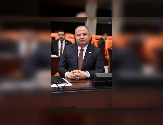 Milliyetçi Hareket Partisi Kırıkkale Milletvekili Halil Öztürk: “Trafikteki Gizli Tehdidi Durduralım, Ağır Vasıtalarda Şok Emici Arka Koruma Standart Olsun”