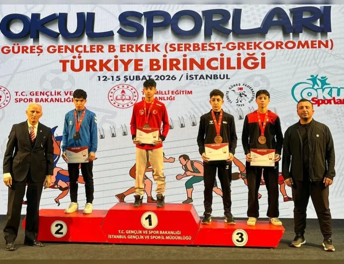 Çorum’dan Grekoromen Güreşte Türkiye Üçüncülüğü Başarısı