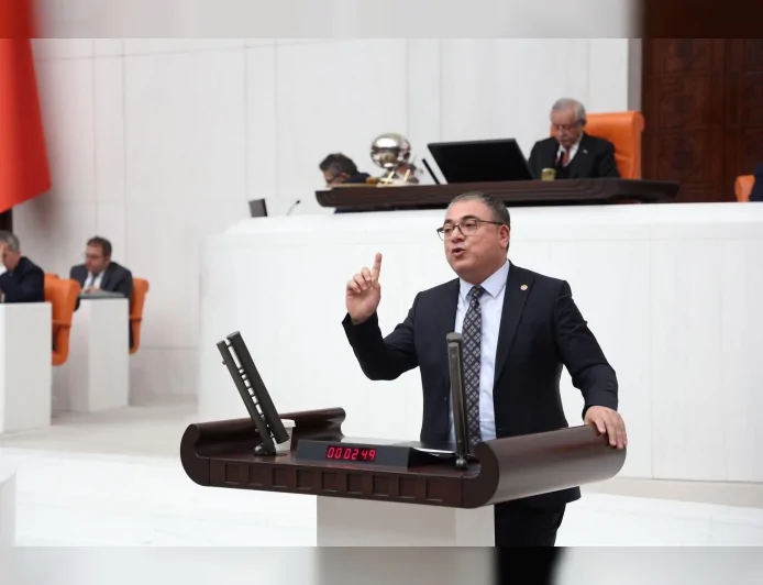 CHP Aydın Milletvekili Evrim Karakoz: “24 Yıllık İktidarınızda Aydın’a Hizmetiniz Yok, Sadece Polemiğiniz Var”