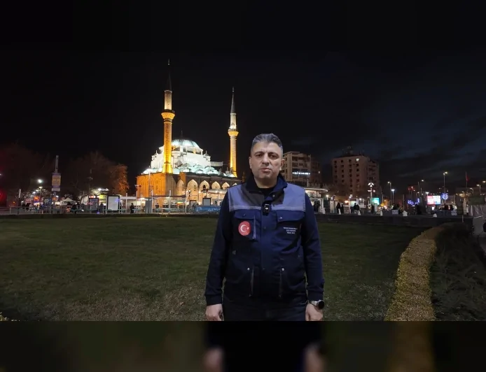 Kayseri Büyükşehir Belediyesi Ramazan’ı Işık ve Renk Şöleniyle Karşıladı