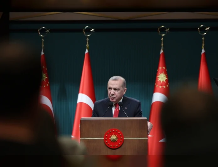 CUMHURBAŞKANI RECEP TAYYİP ERDOĞAN: “DÜNYANIN NERESİNDE OLURSA OLSUN KİMSEDEN ÇEKİNMEDEN DOĞRULARI DİLE GETİRİYORUZ”