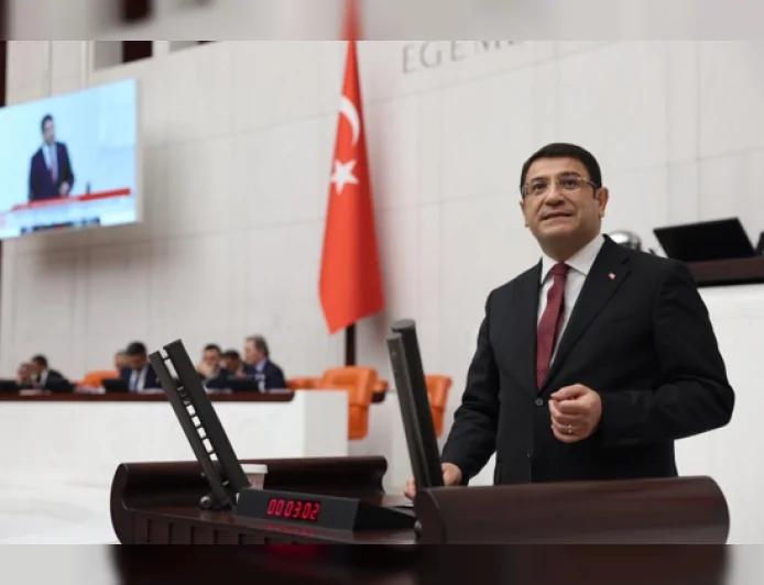 DEVA Partisi Ankara Milletvekili Av. İdris Şahin: “Türkiye’de iktidar eliyle soygun var”