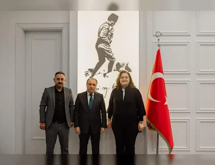 AFYONKARAHİSAR BELEDİYE BAŞKANI BURCU KÖKSAL EV SAHİPLİĞİNDE GASTRONOMİ ALANINDA STRATEJİK İŞ BİRLİĞİ PROTOKOLÜ İMZALANDI